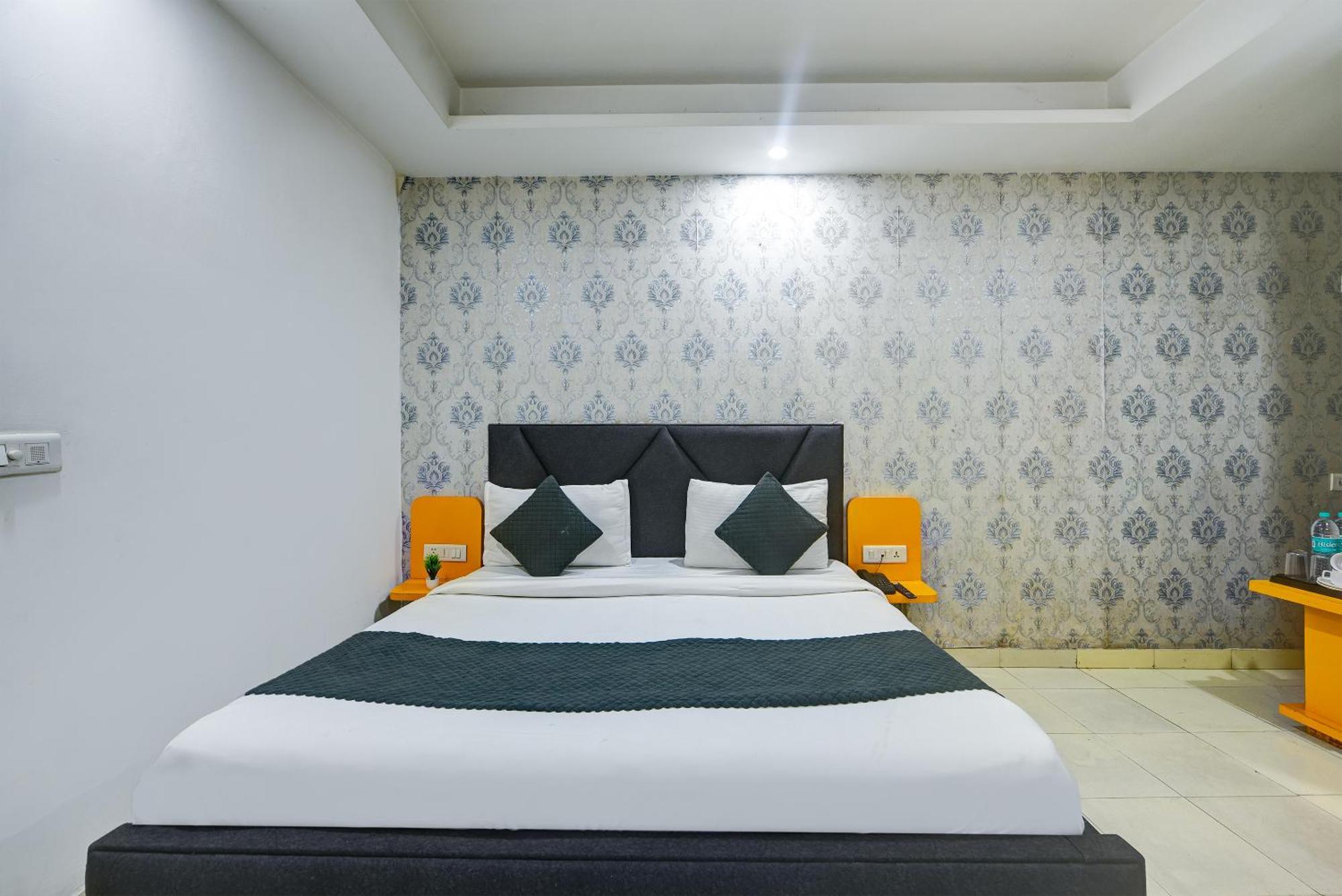 Hotel Happy Stay Delhi Airport Ню Делхи Екстериор снимка